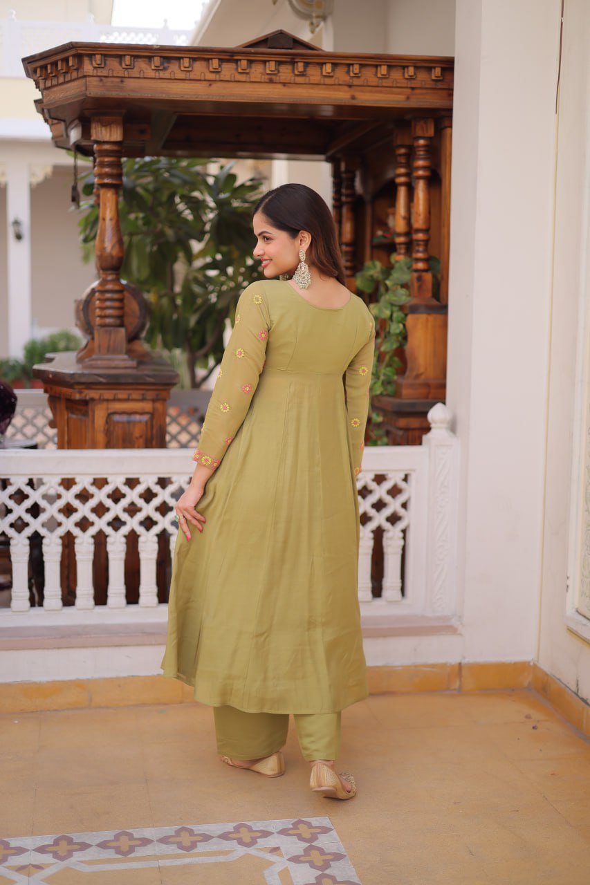 Embroidered Mal Chanderi Anarkali Kurti Pant Set